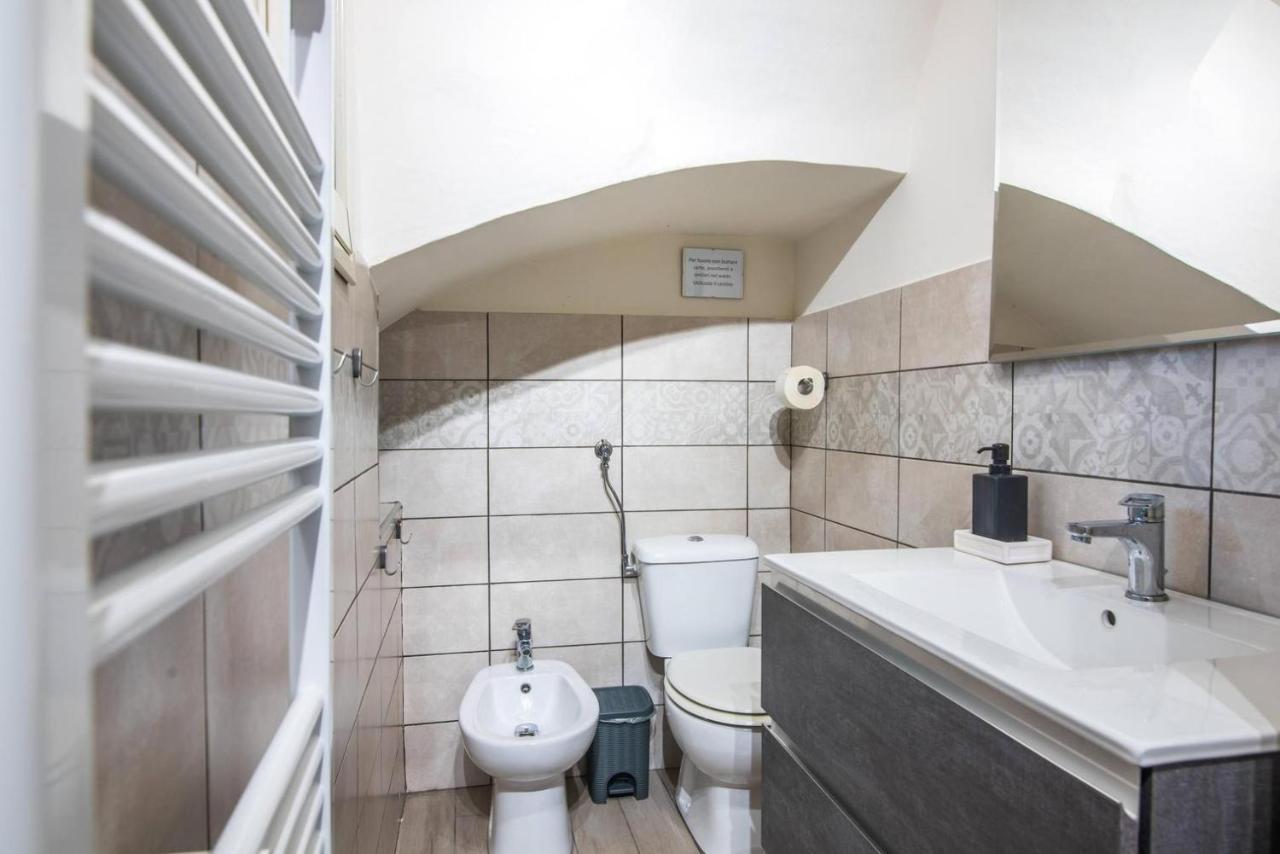 Cozy'S House Nel Cuore Della Citta Catania Luaran gambar