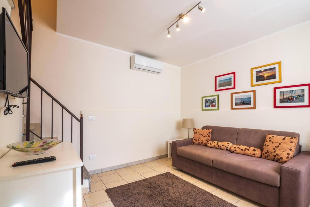 Cozy'S House Nel Cuore Della Citta Catania Luaran gambar