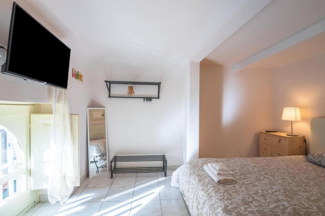 Cozy'S House Nel Cuore Della Citta Catania Luaran gambar