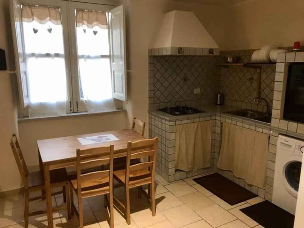 Cozy'S House Nel Cuore Della Citta Catania Luaran gambar